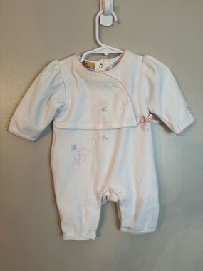 Vintage Peter Rabbit Infant White One-Piece Romper with Pink Trim 0-3 Months